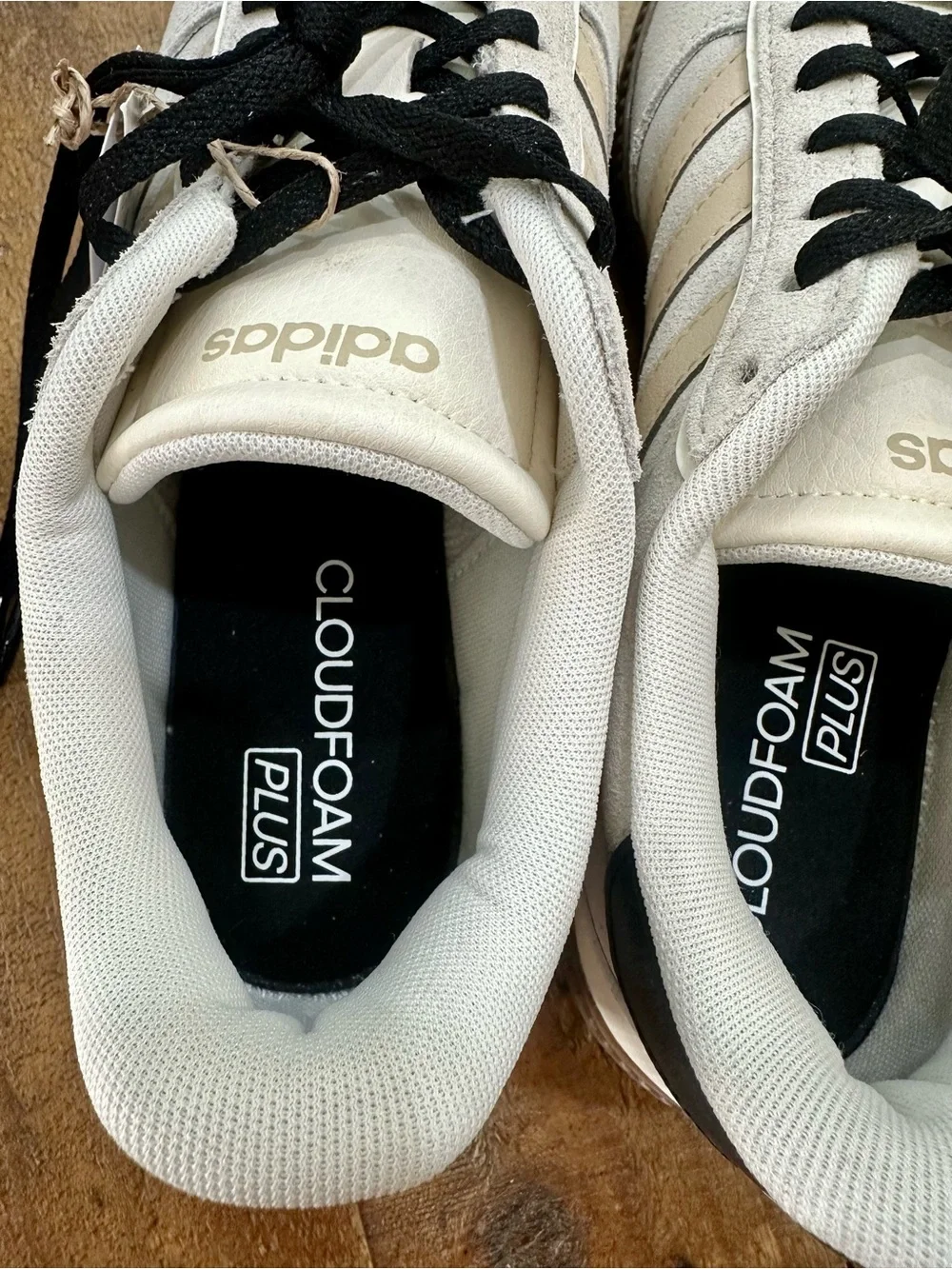 Unworn, Adidas Women's Cream and Black Sneakers